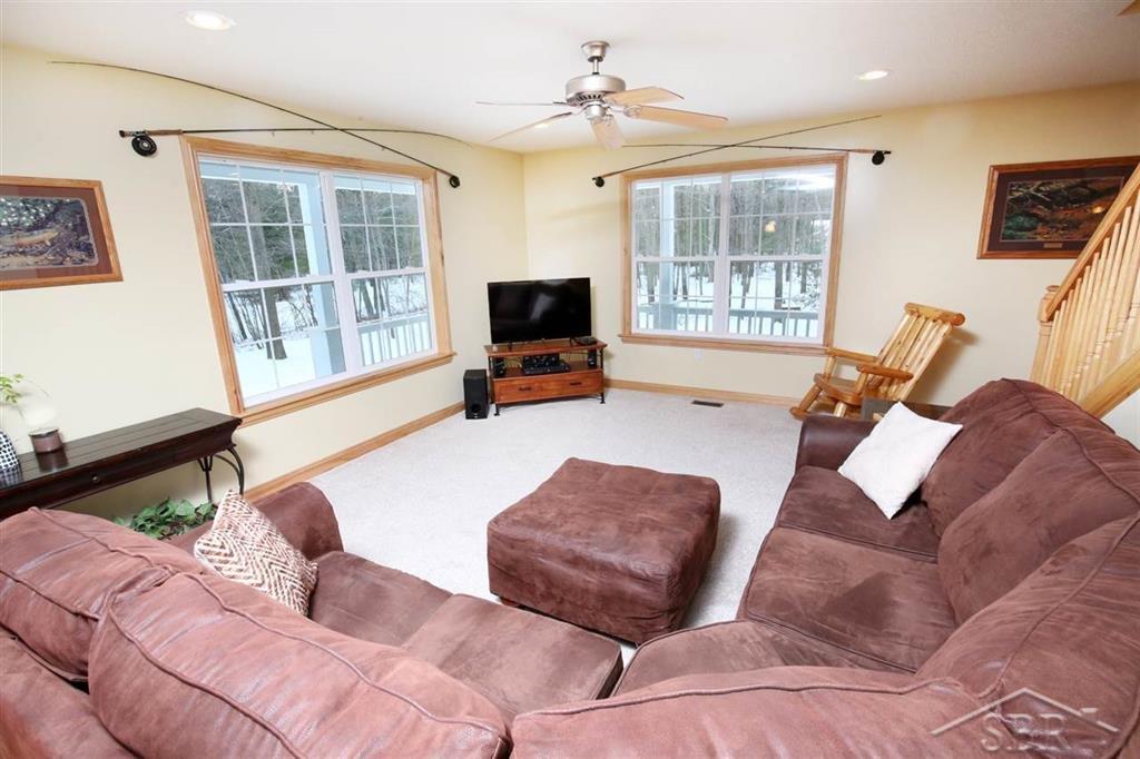 747 East Monroe Road Midland, MI 48642 - Photo 10 of 34 50004501-9.JPG