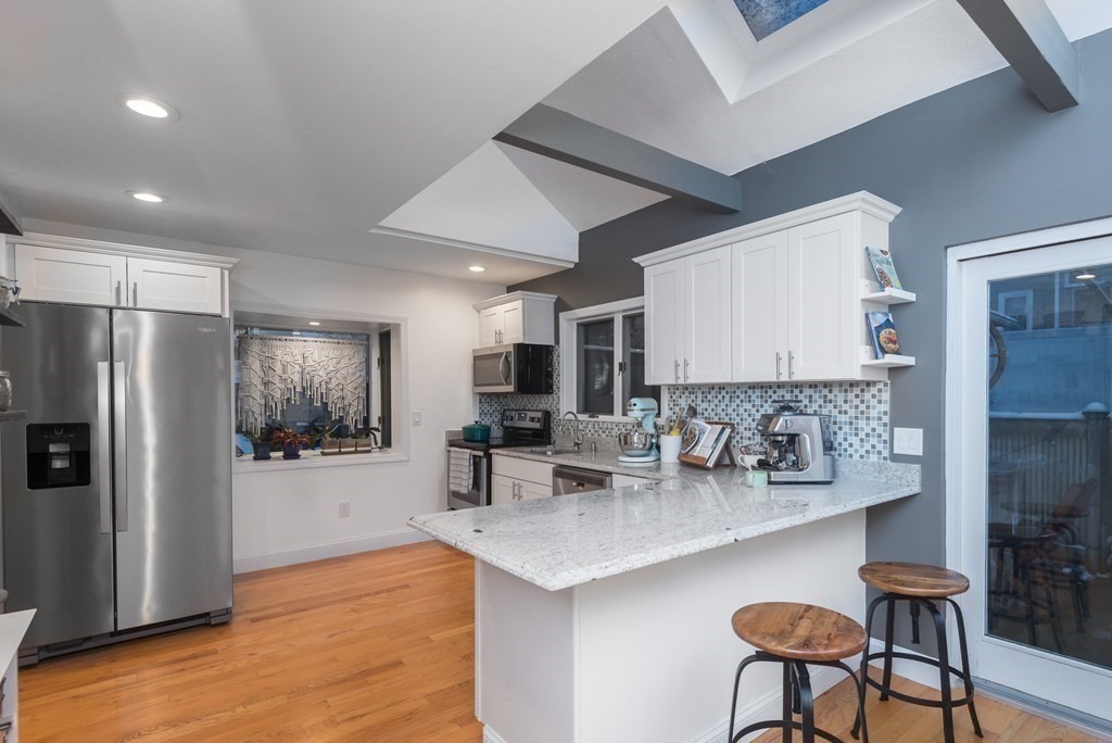 33 A Appleton Street, Unit 2 Arlington, MA 02476 - Photo 10 of 30 Gallery Image 10