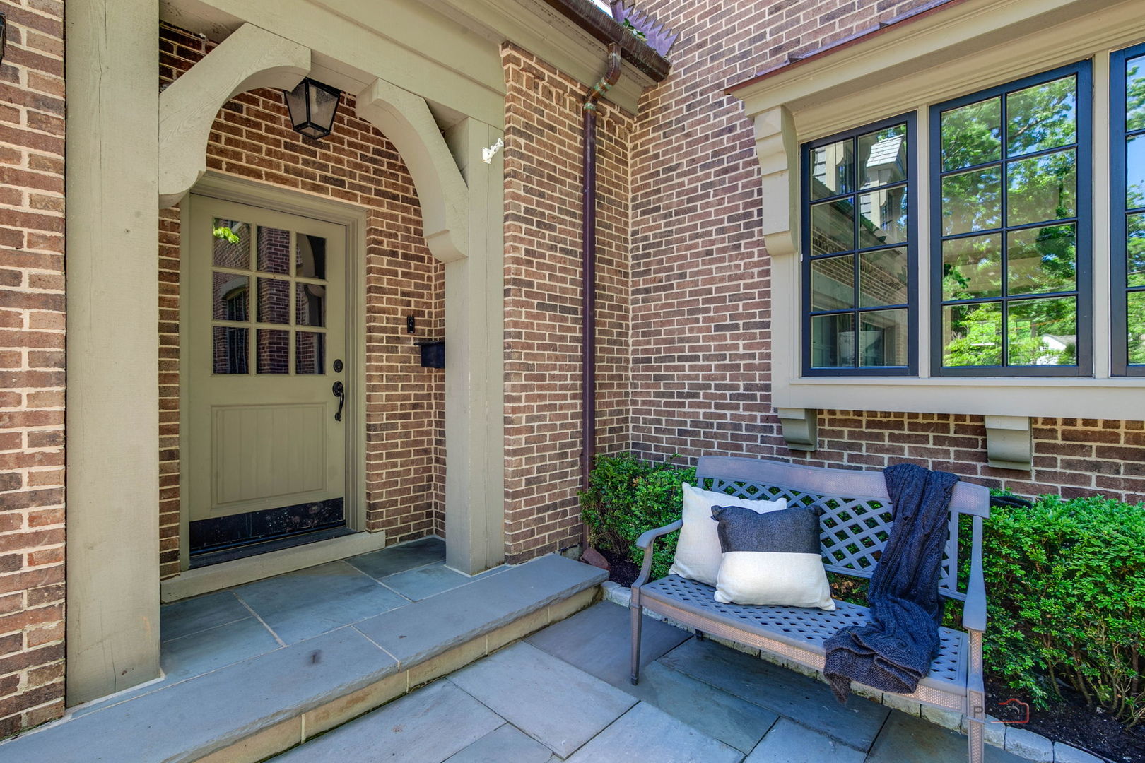 30 South Sheridan Road Lake Forest, IL 60045 - Photo 45 of 47
