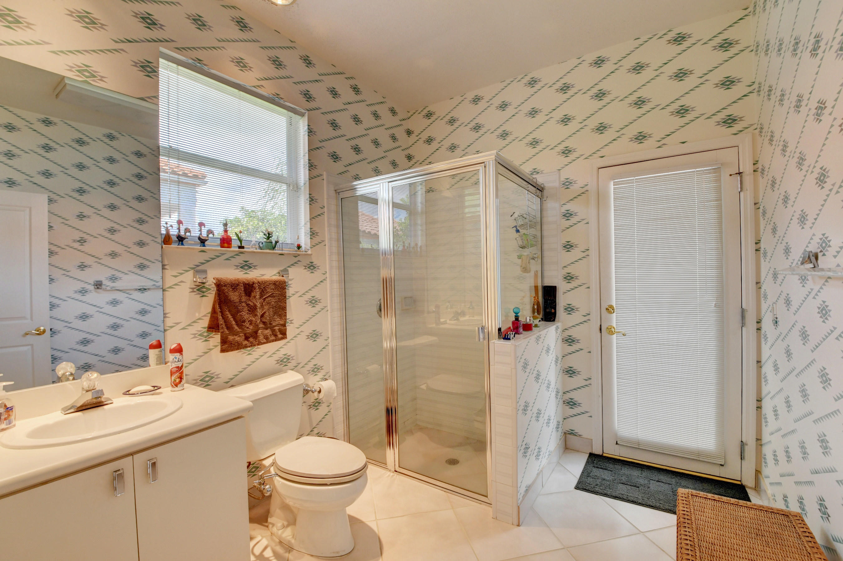 10494 Stonebridge Boulevard Boca Raton, FL 33498 - Photo 23 of 43 BATHROOM 2