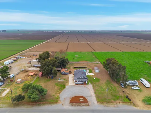 $615,000 | 9547 Iona Avenue, Hanford, CA 93230