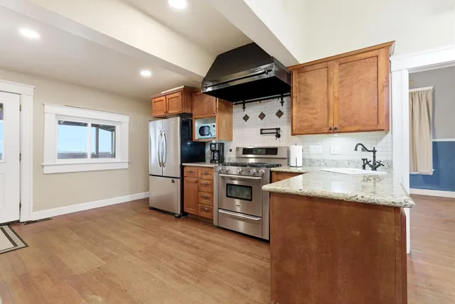 $615,000 | 9547 Iona Avenue, Hanford, CA 93230