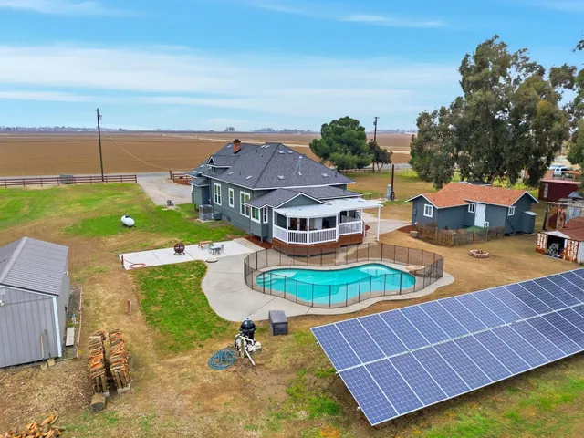 $599,000 | 9547 Iona Avenue, Hanford, CA 93230