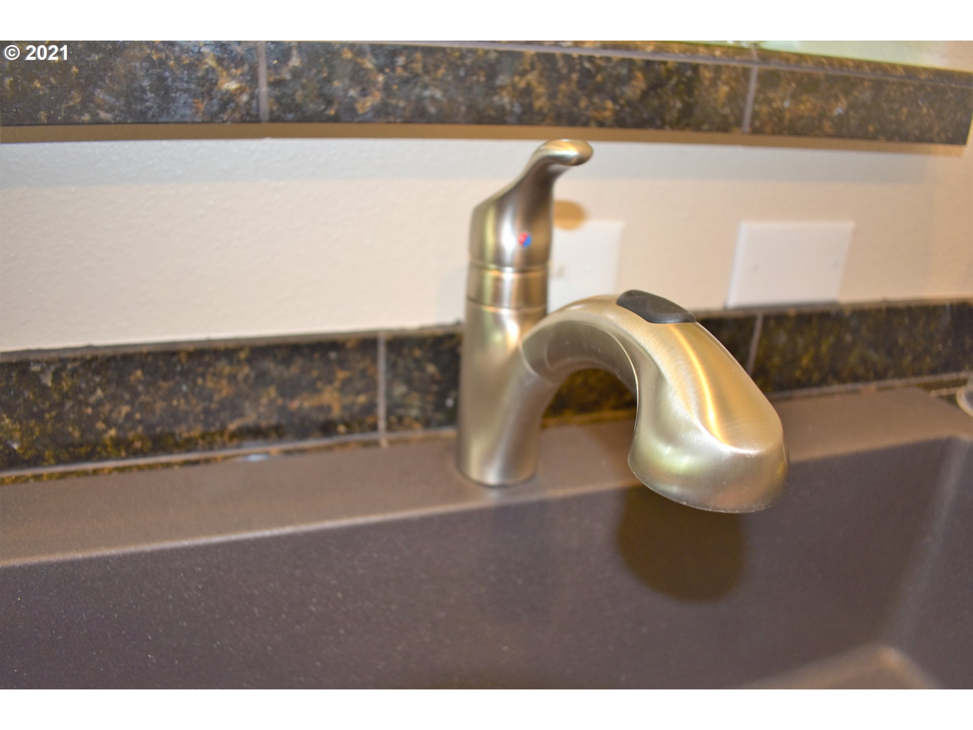 14711 Southwest Beard Road, Unit 104 Beaverton, OR 97007 - Photo 13 of 32 Gallery Image 13