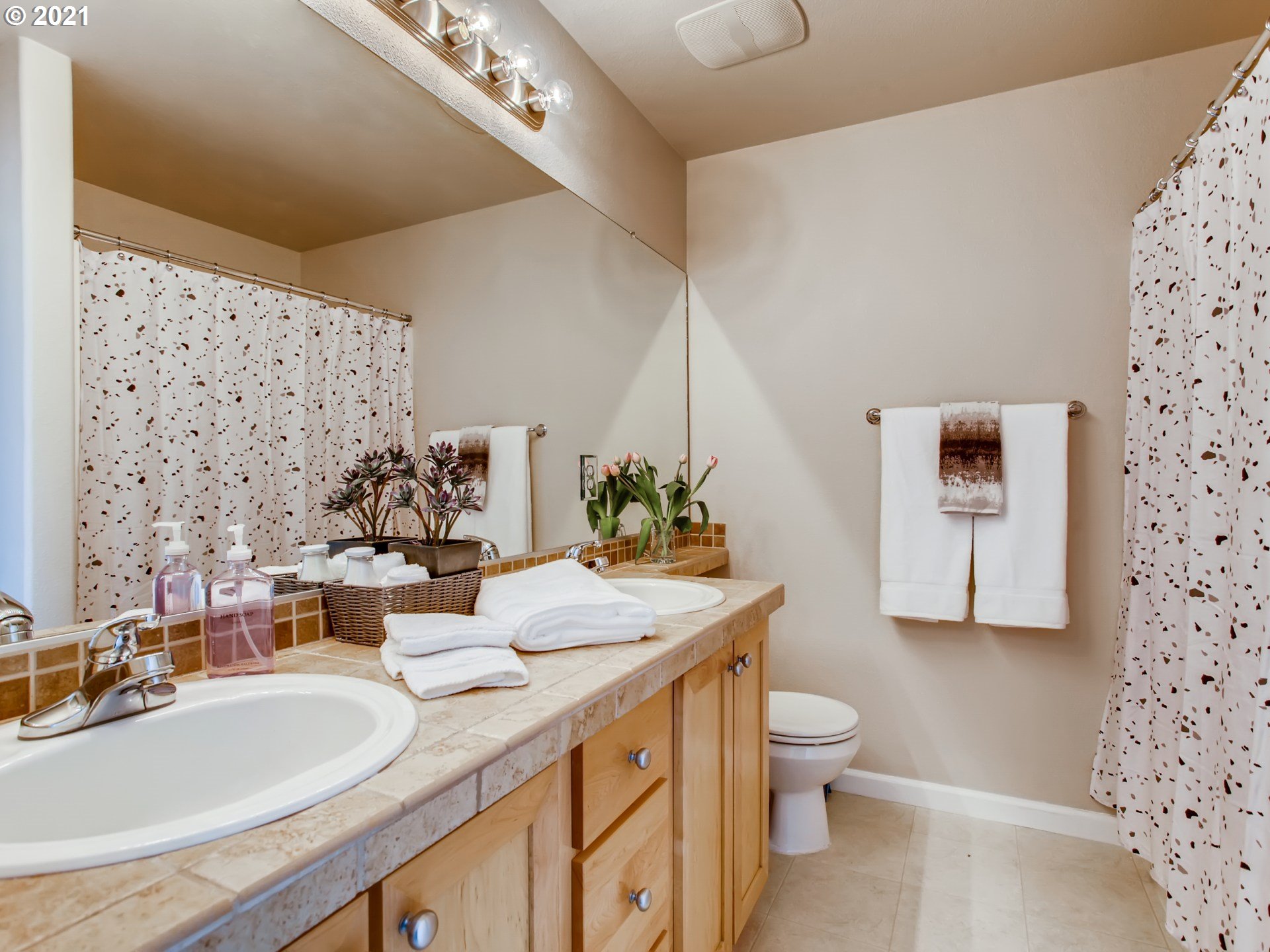 14711 Southwest Beard Road, Unit 104 Beaverton, OR 97007 - Photo 19 of 32 Gallery Image 19