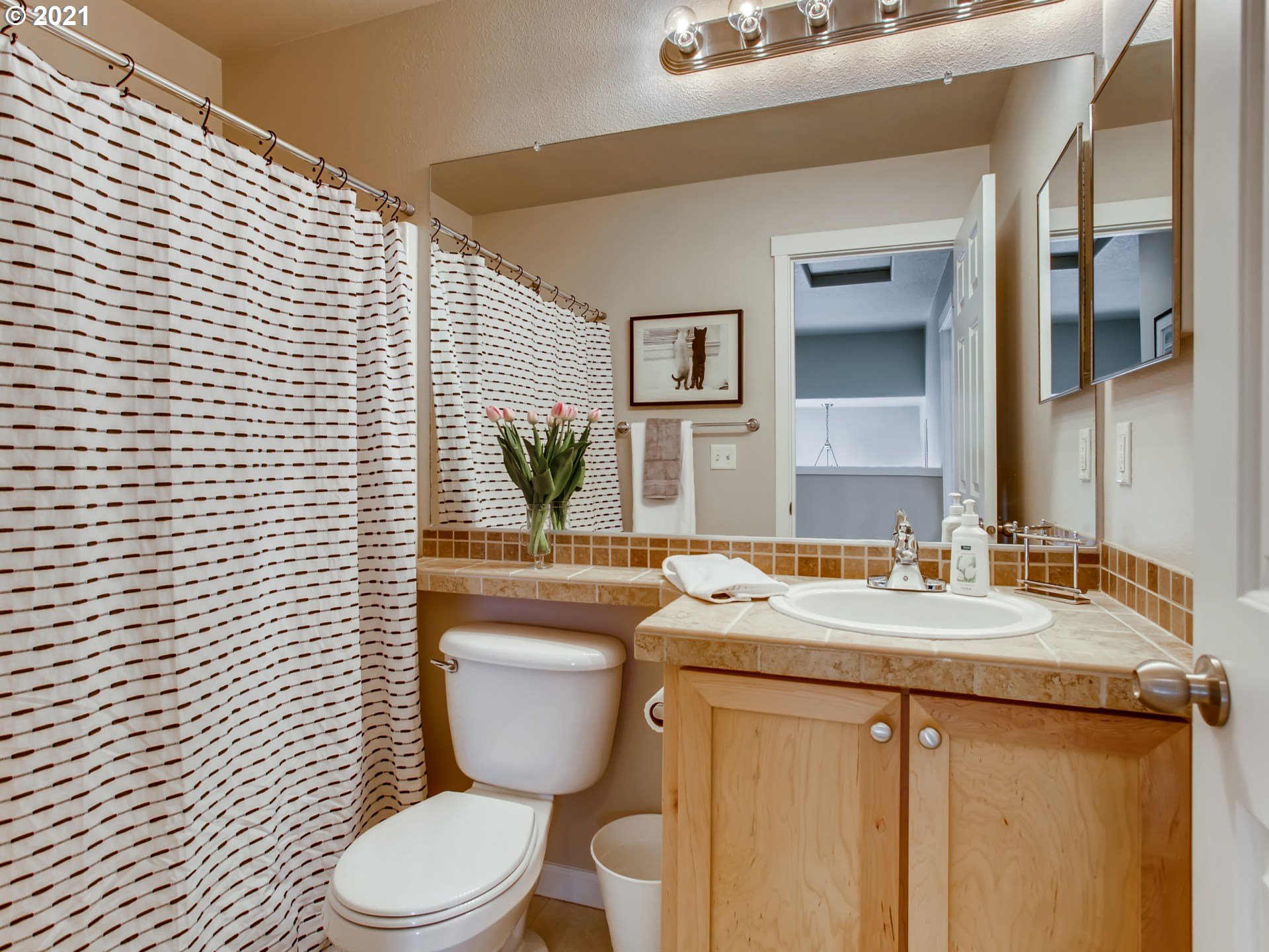 14711 Southwest Beard Road, Unit 104 Beaverton, OR 97007 - Photo 24 of 32 Gallery Image 24