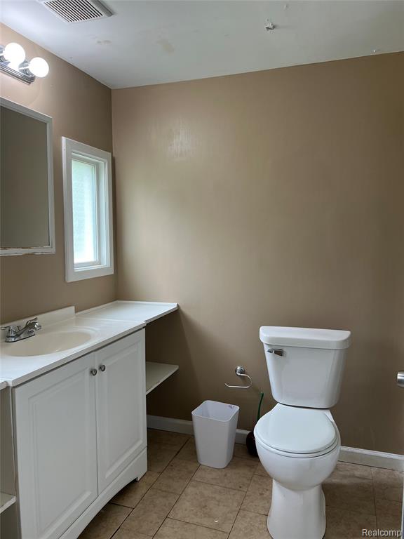 35945 Herman Street Romulus, MI 48174 - Photo 12 of 26