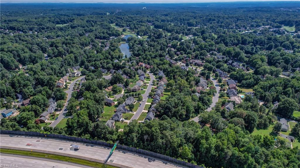 2798 County Clare Road Greensboro, NC 27407 - Photo 8 of 10