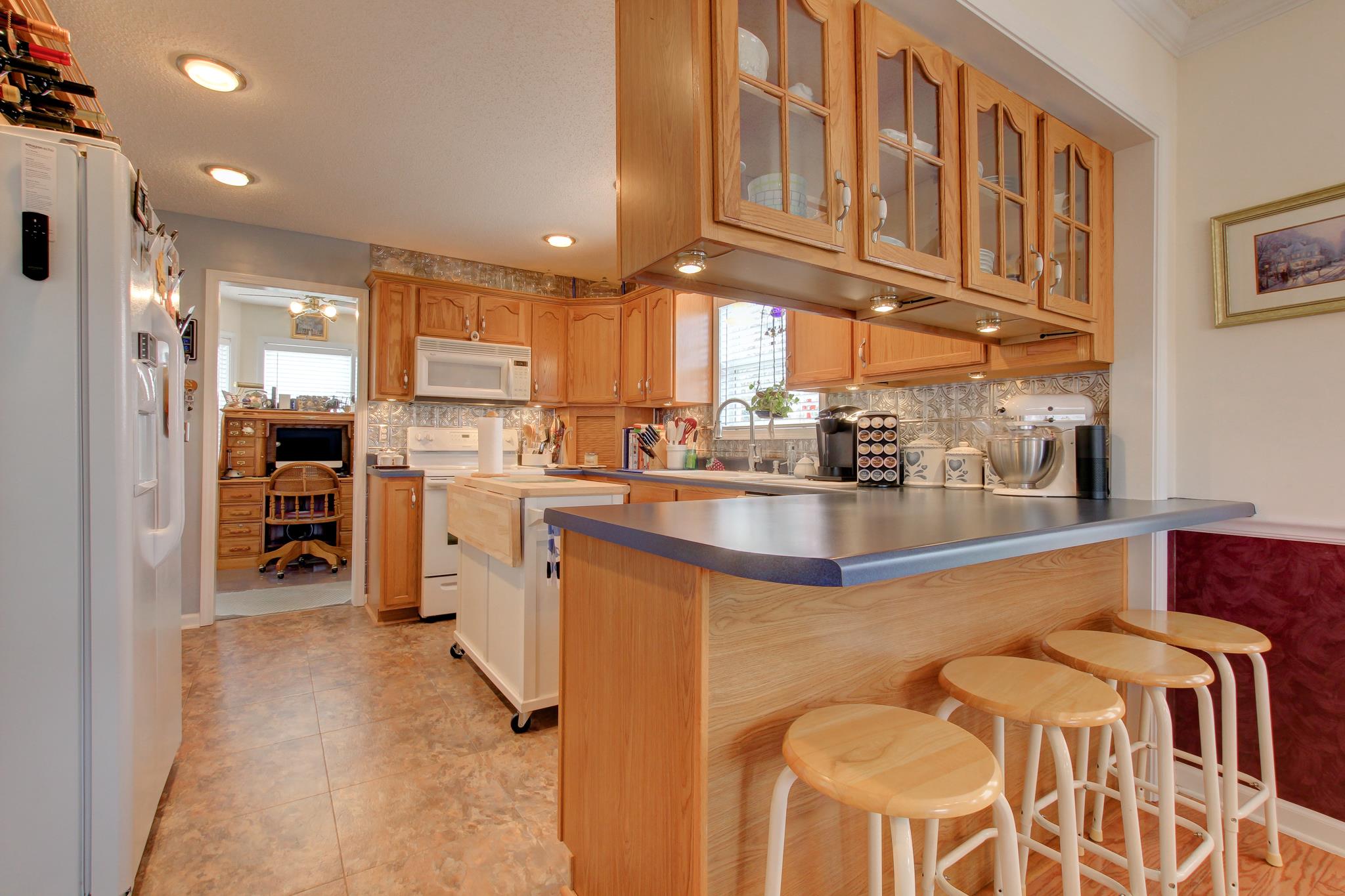 3949 Lake Road Woodlawn, TN 37191 - Photo 9 of 20 Gallery Image 9