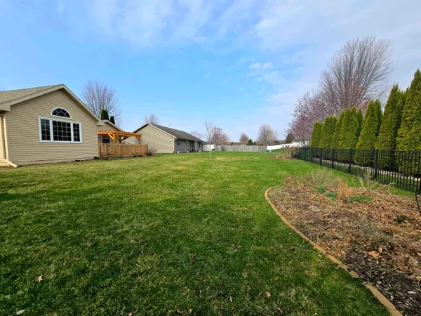 $405,000 | 4295 East Kingsford Drive, Janesville, WI 53546