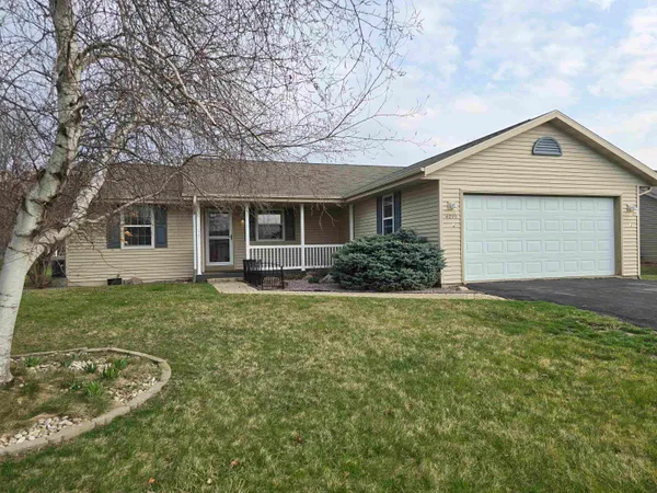 $405,000 | 4295 East Kingsford Drive, Janesville, WI 53546