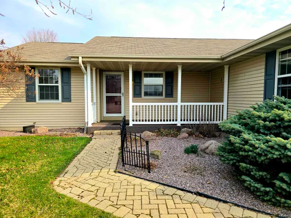 $405,000 | 4295 East Kingsford Drive, Janesville, WI 53546