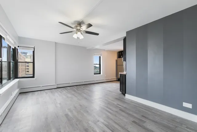 $1,821 | 5858 North Sheridan Road, Unit 808, Chicago, IL 60660