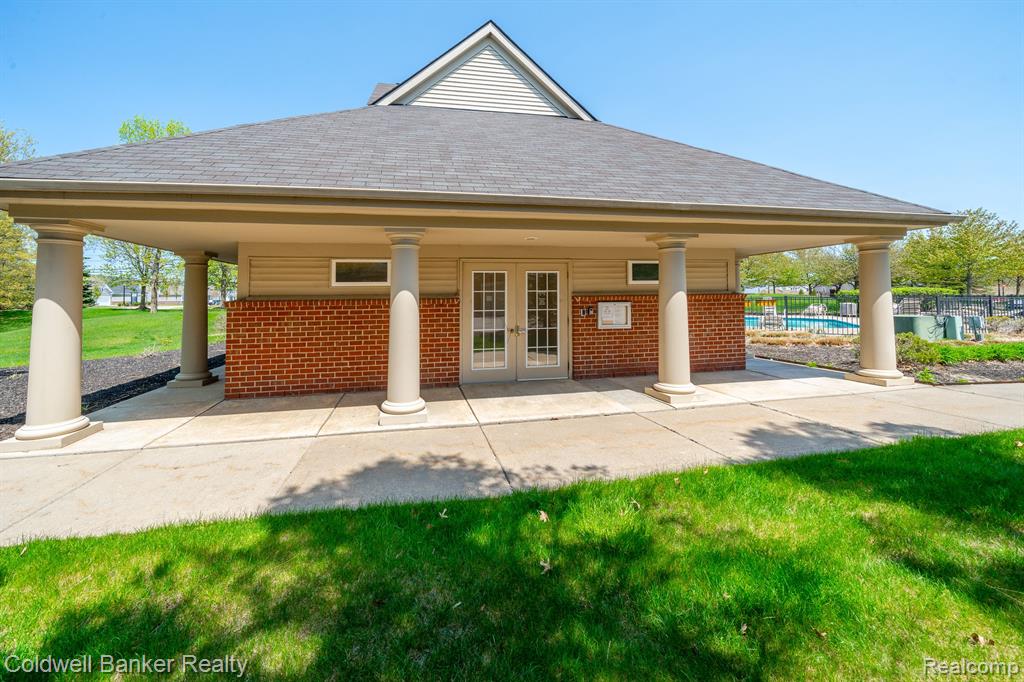 4155 Berkeley Avenue Canton, MI 48188 - Photo 28 of 40
