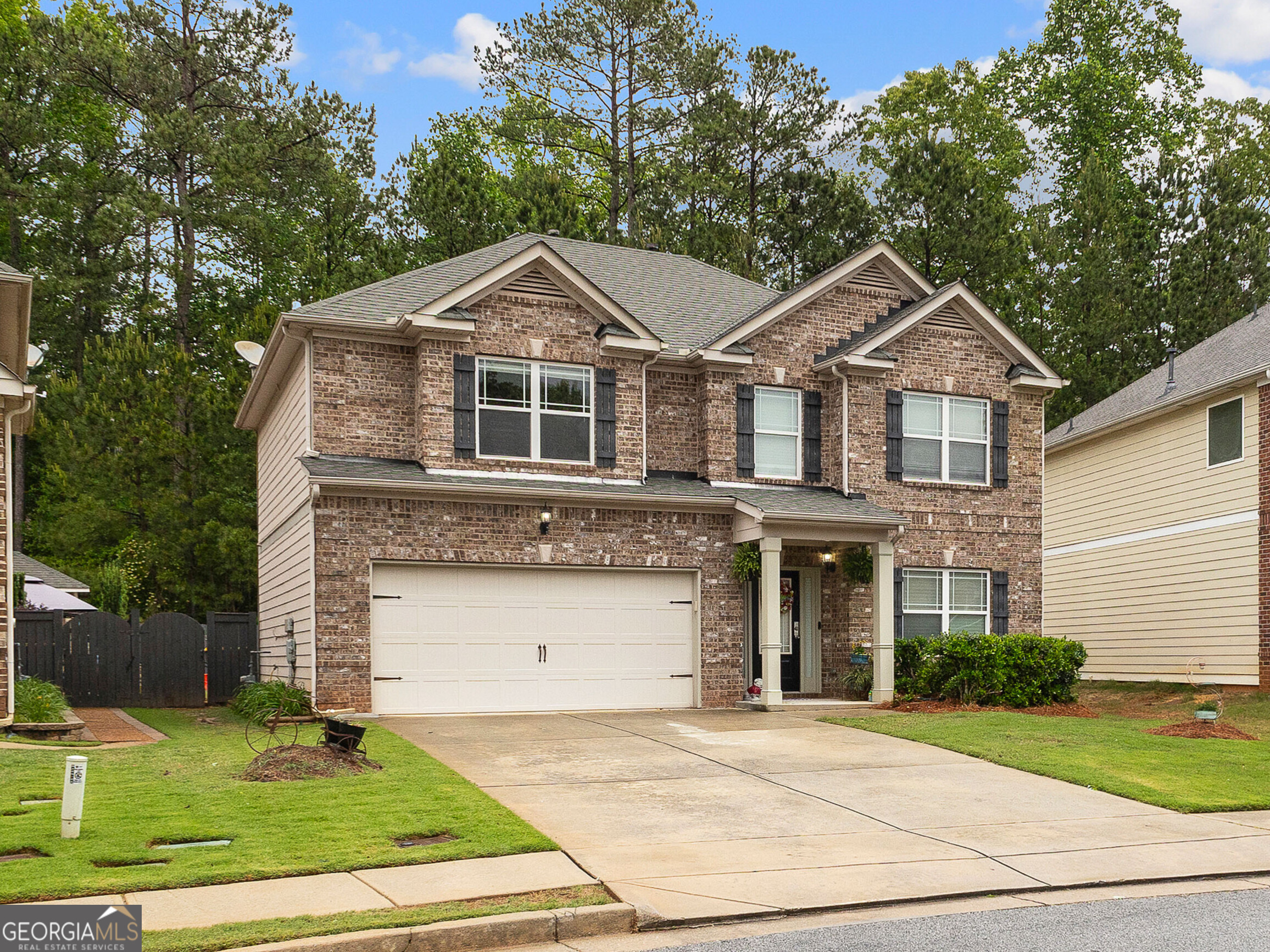 12 Seville Court Newnan, GA 30263 - Photo 1 of 45