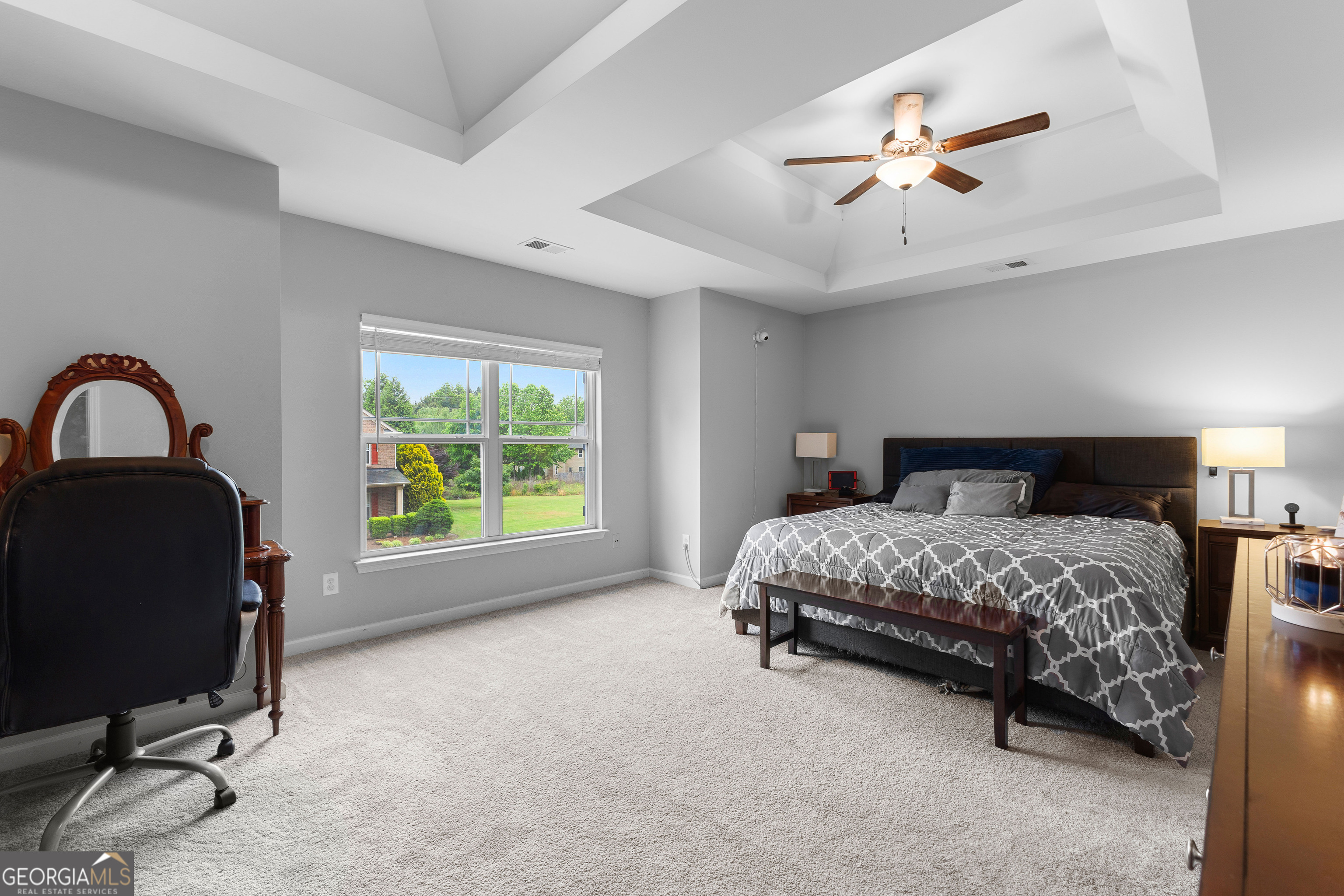 12 Seville Court Newnan, GA 30263 - Photo 3 of 45