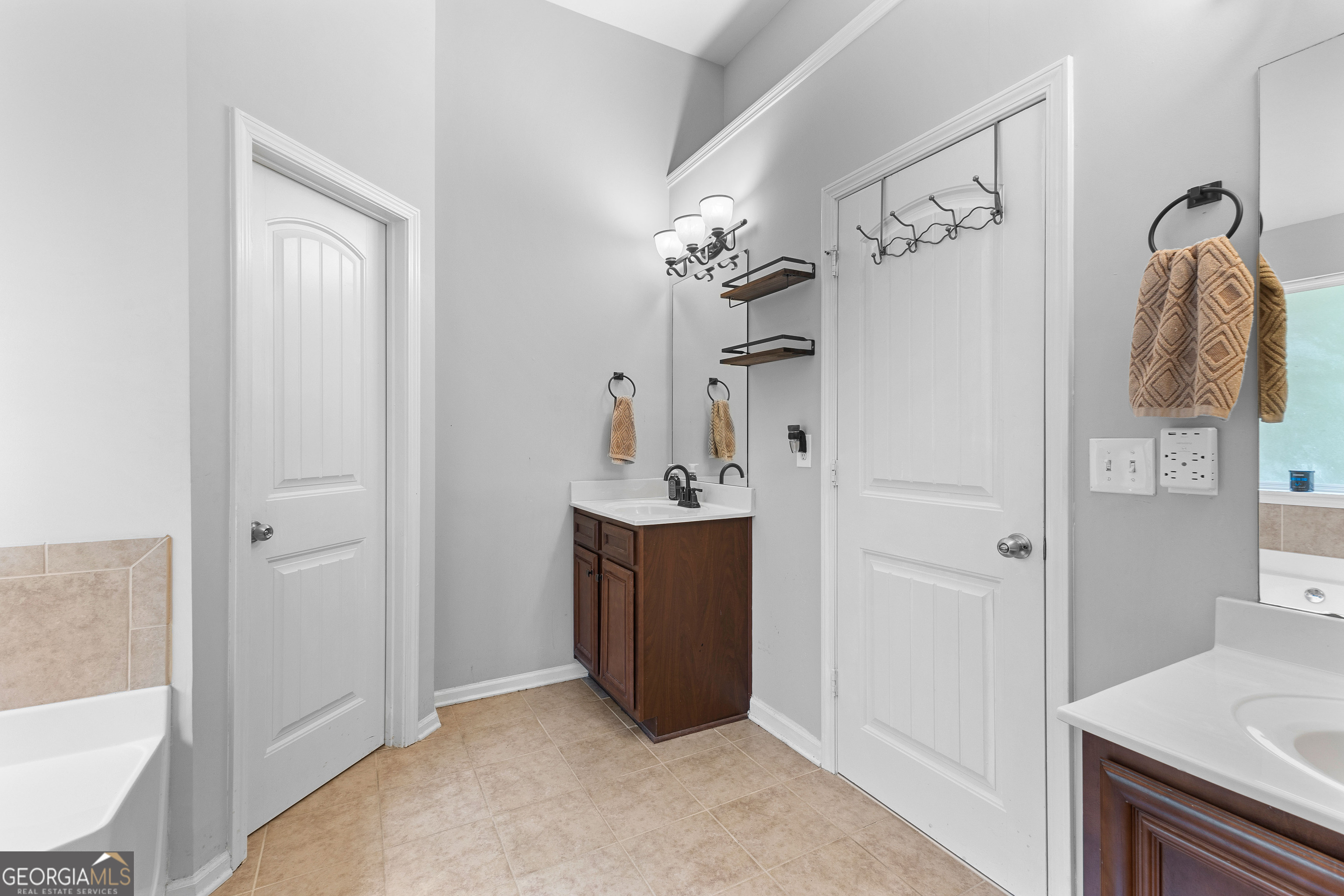 12 Seville Court Newnan, GA 30263 - Photo 39 of 45