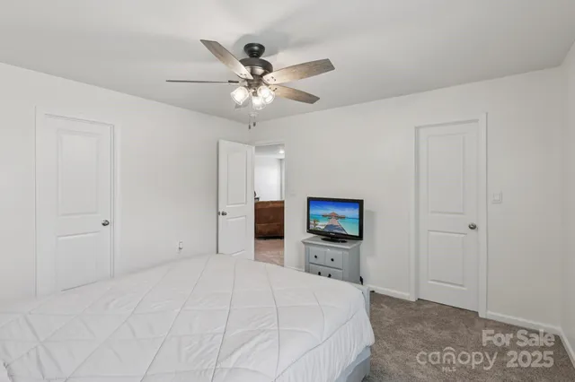 a view of outdoor space yard and barbecue grill