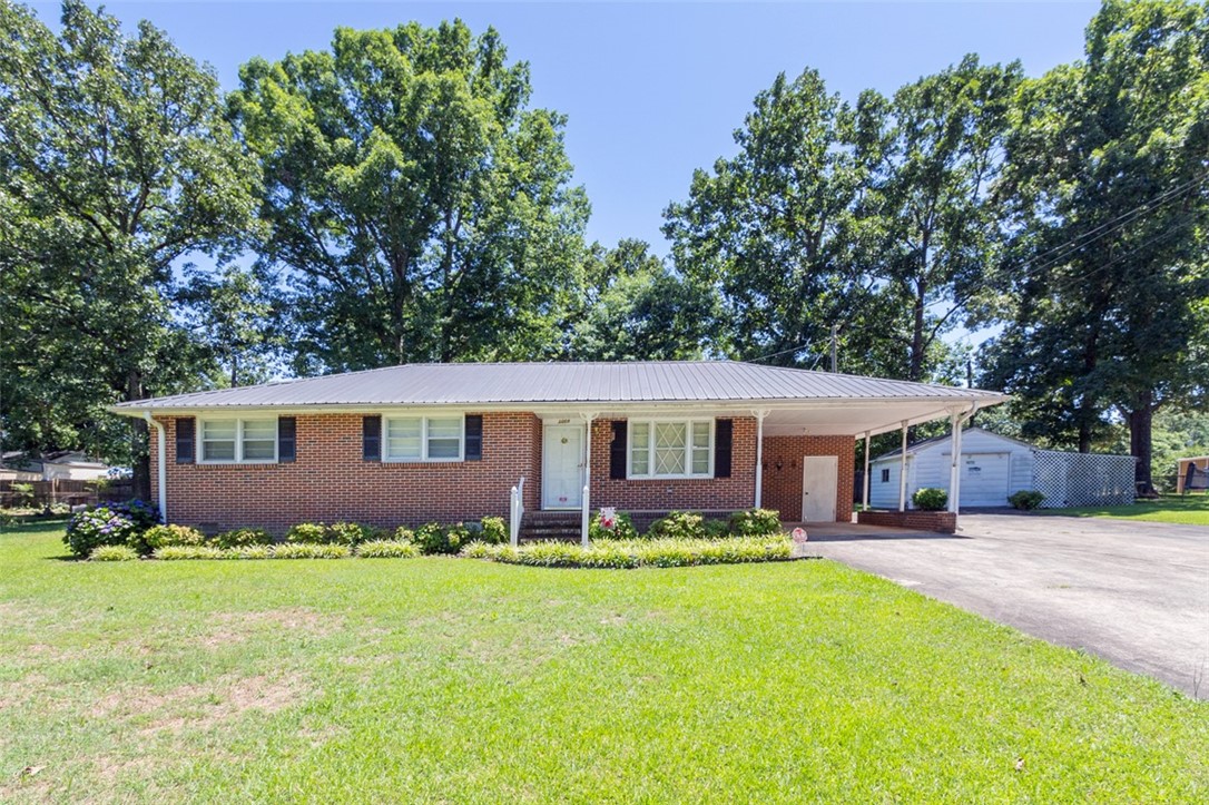 3008 Sunset Forest Road Anderson, SC 29626 - Photo 1 of 50 Gallery Image 1