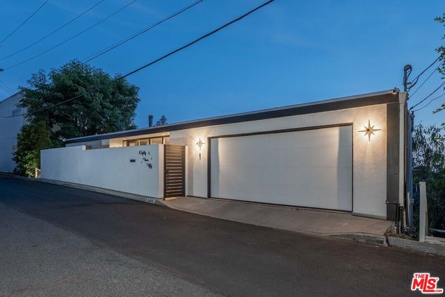 $2,425,000 | 8450 Carlton Way, Los Angeles, CA 90069
