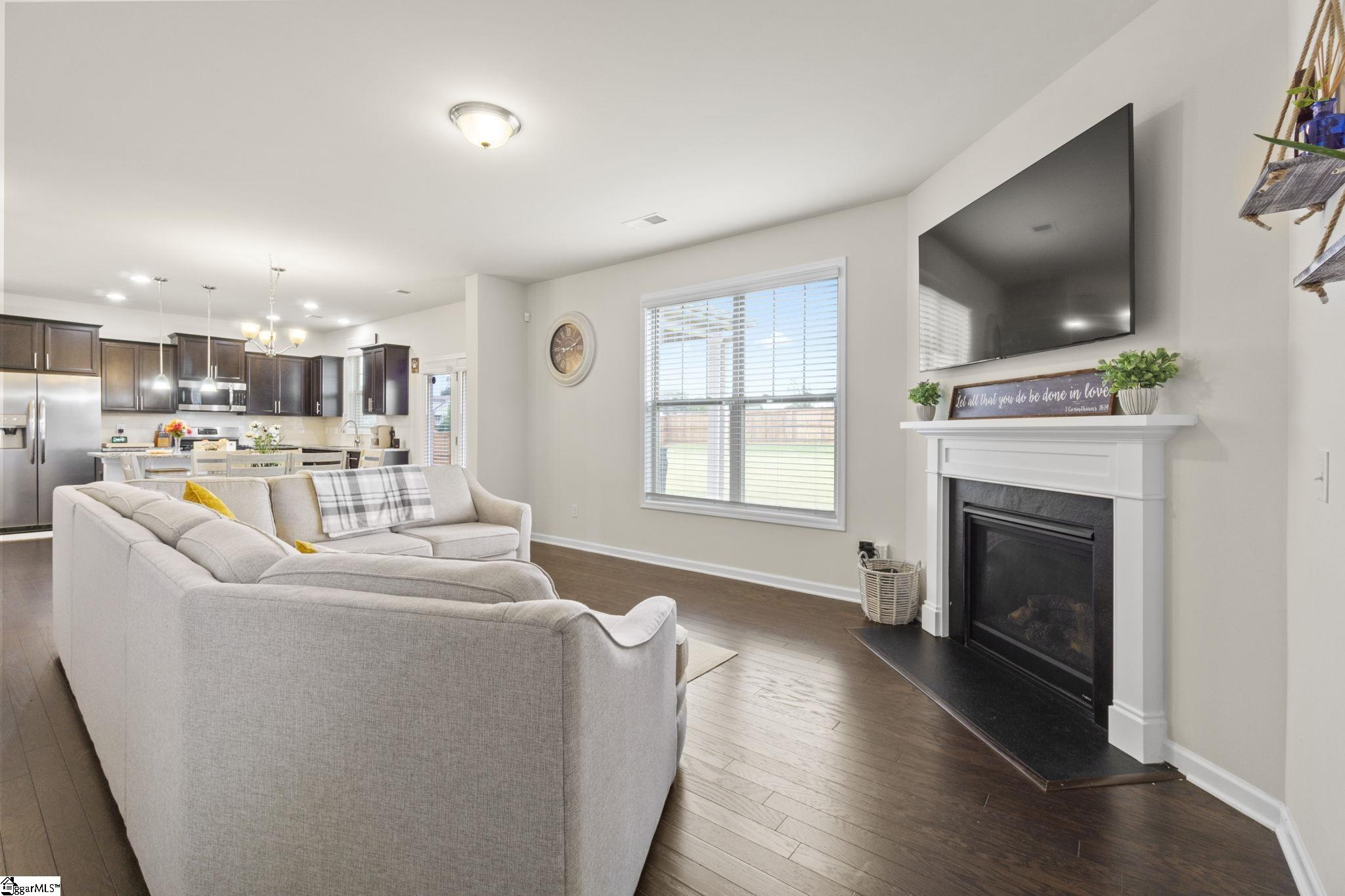 810 Genesis Way Lyman, SC 29365 - Photo 4 of 25 Gallery Image 4