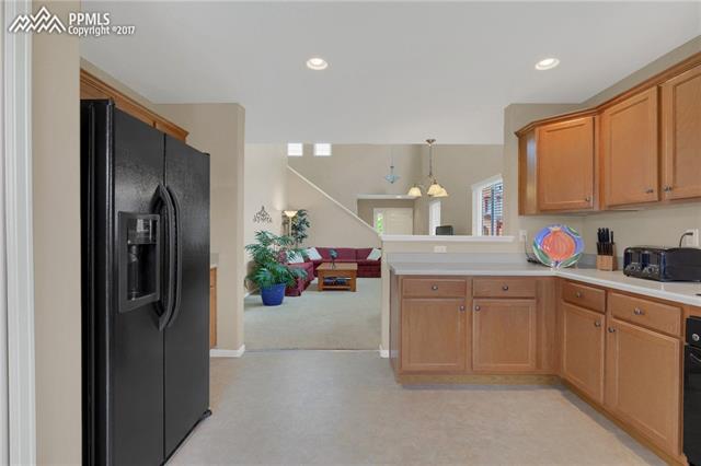 715 Diamond Rim Drive Colorado Springs, CO 80921 - Photo 12 of 24 Gallery Image 12