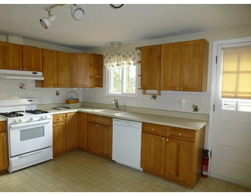 3 Mallard Road Acton, MA 01720 - Photo 5 of 25 Gallery Image 5