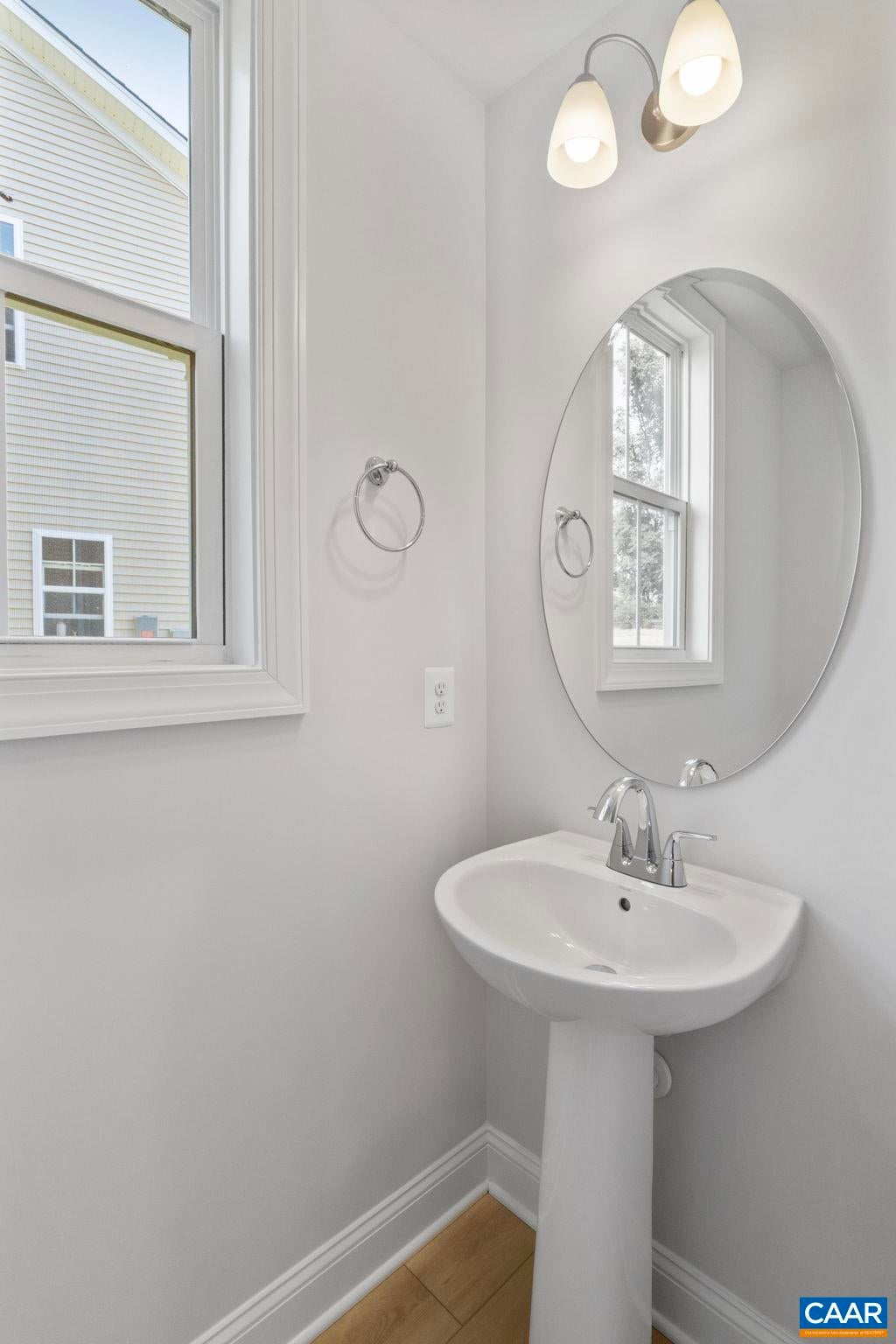 313 Springdale Road Staunton, VA 24401 - Photo 7 of 54 Gallery Image 7