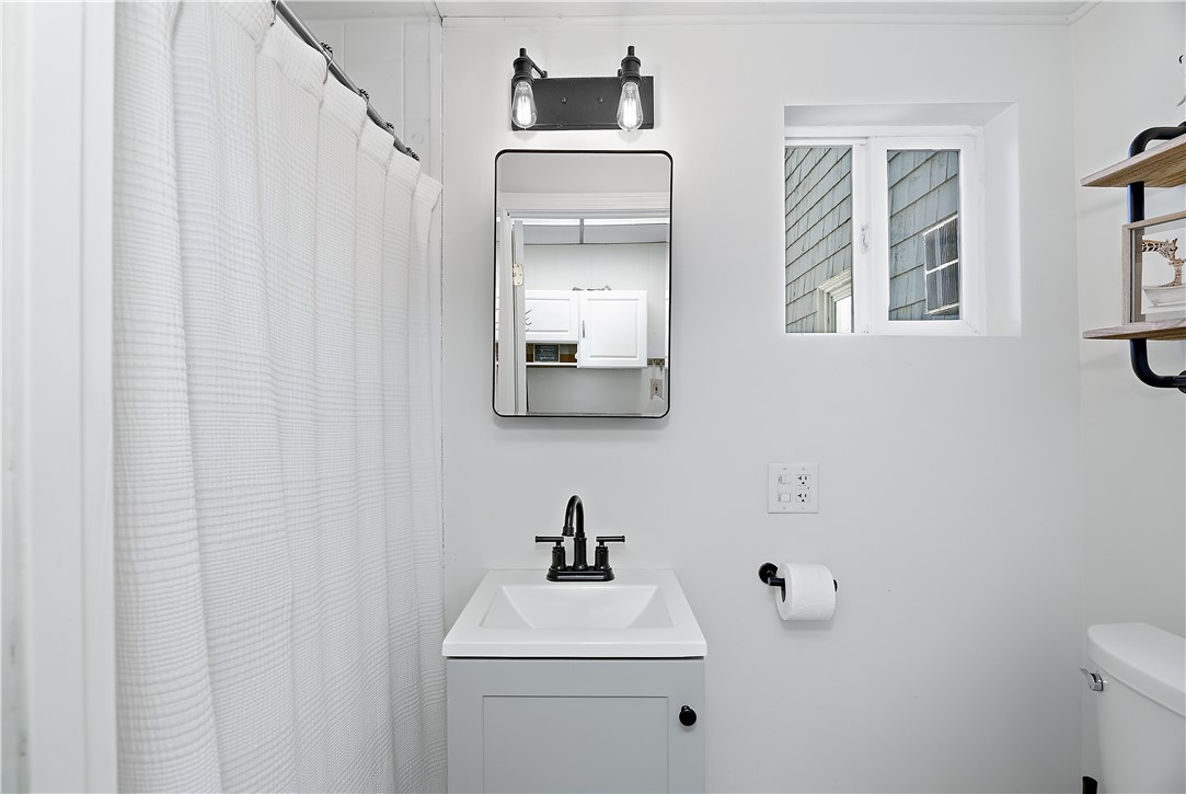195 Talcott Street Woonsocket, RI 02895 - Photo 28 of 34
