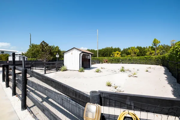 $2,750,000 | 55 Ocean Front Drive, Key Largo, FL 33037