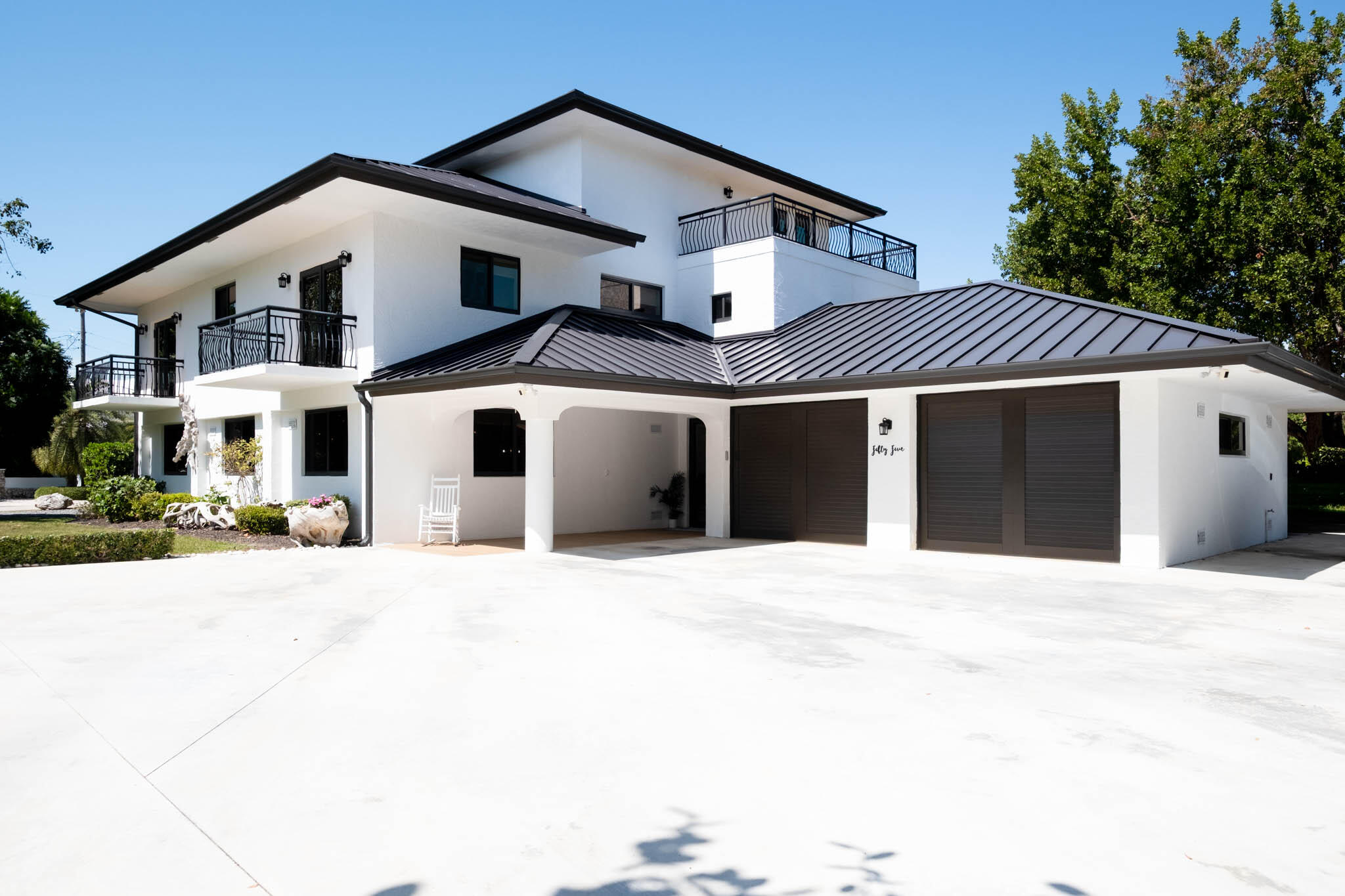 55 Ocean Front Drive Key Largo, FL 33037 - Photo 3 of 59 022726 Rego 55 Ocean Front Dr SIZED dfp-