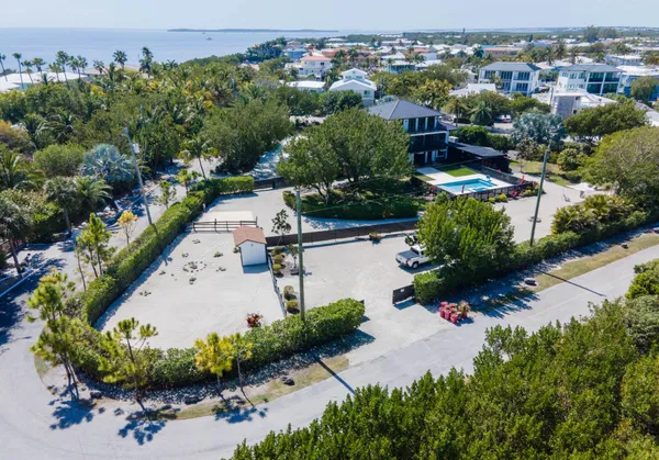 $2,750,000 | 55 Ocean Front Drive, Key Largo, FL 33037