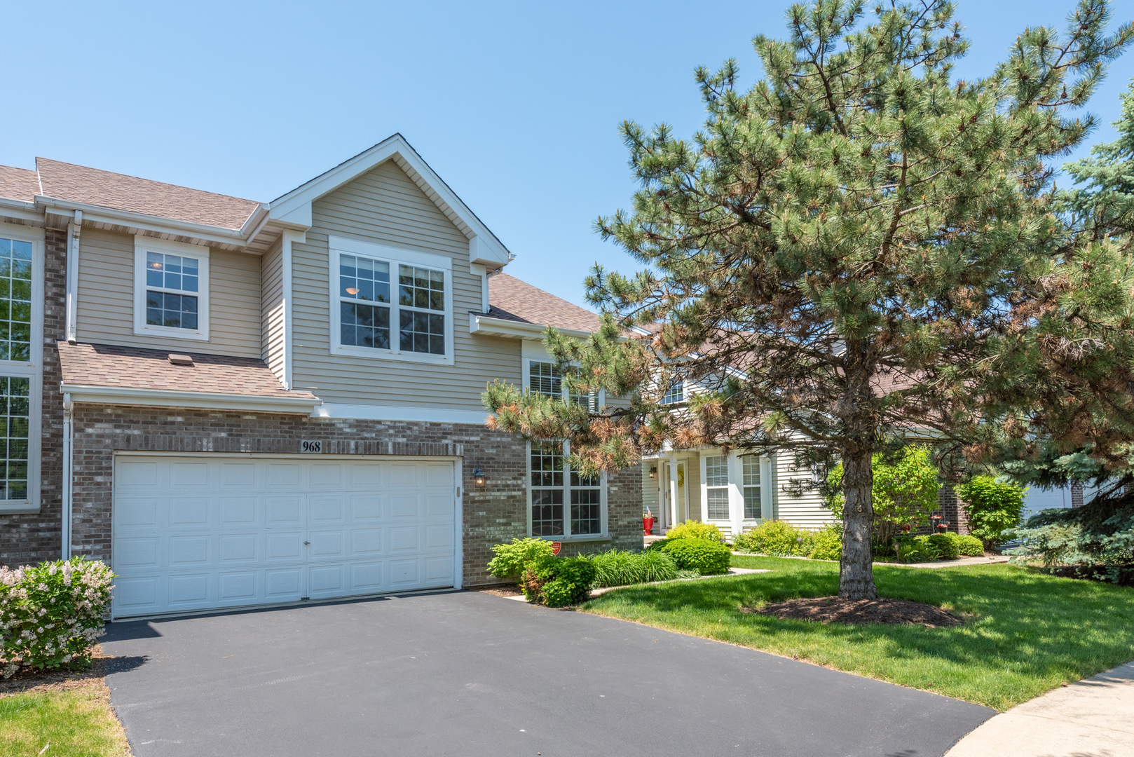 968 Willow Street Itasca, IL 60143 - Photo 2 of 38