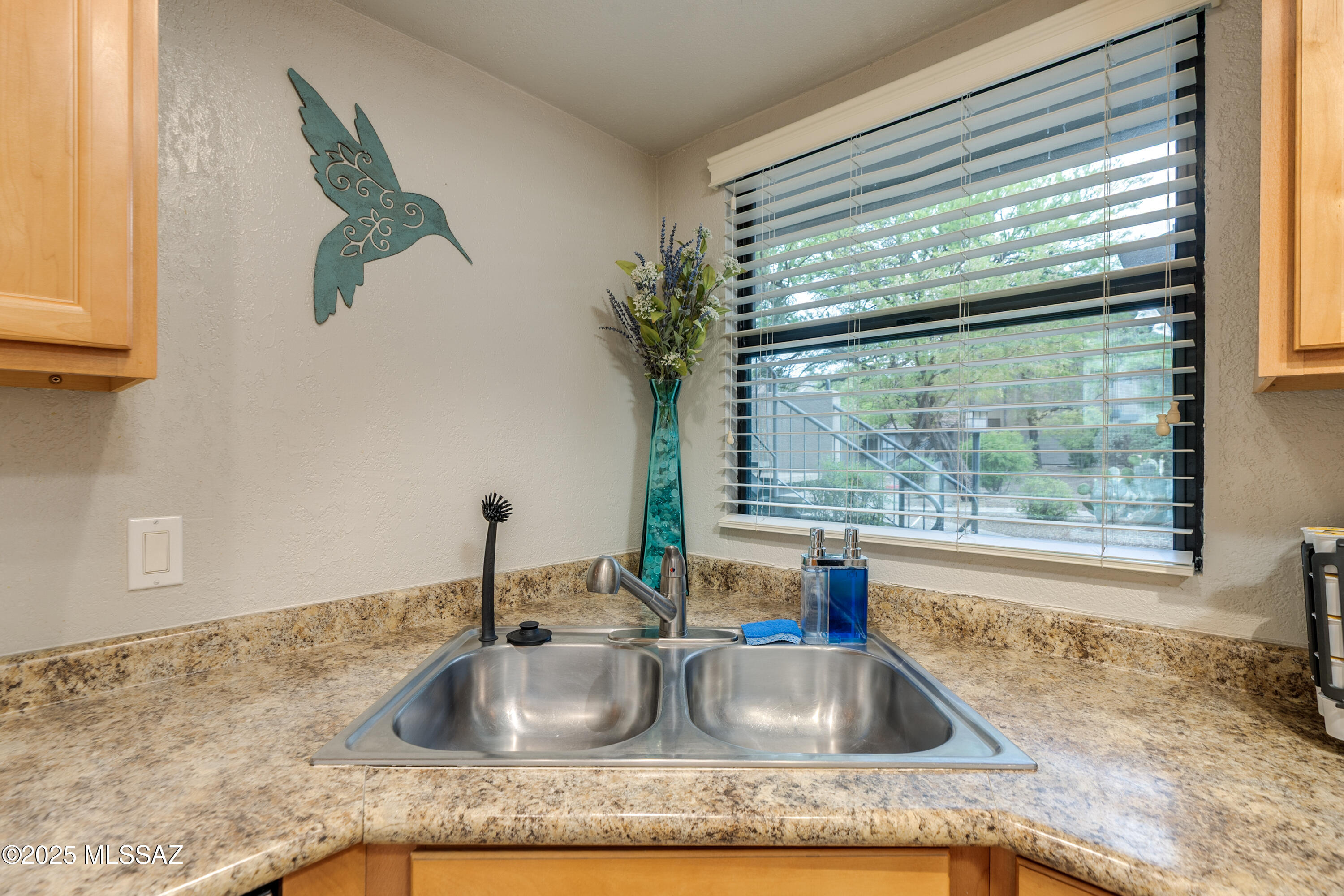 5855 North Kolb Road, Unit 1102 Tucson, AZ 85750 - Photo 11 of 26 Double stainless steel sink!