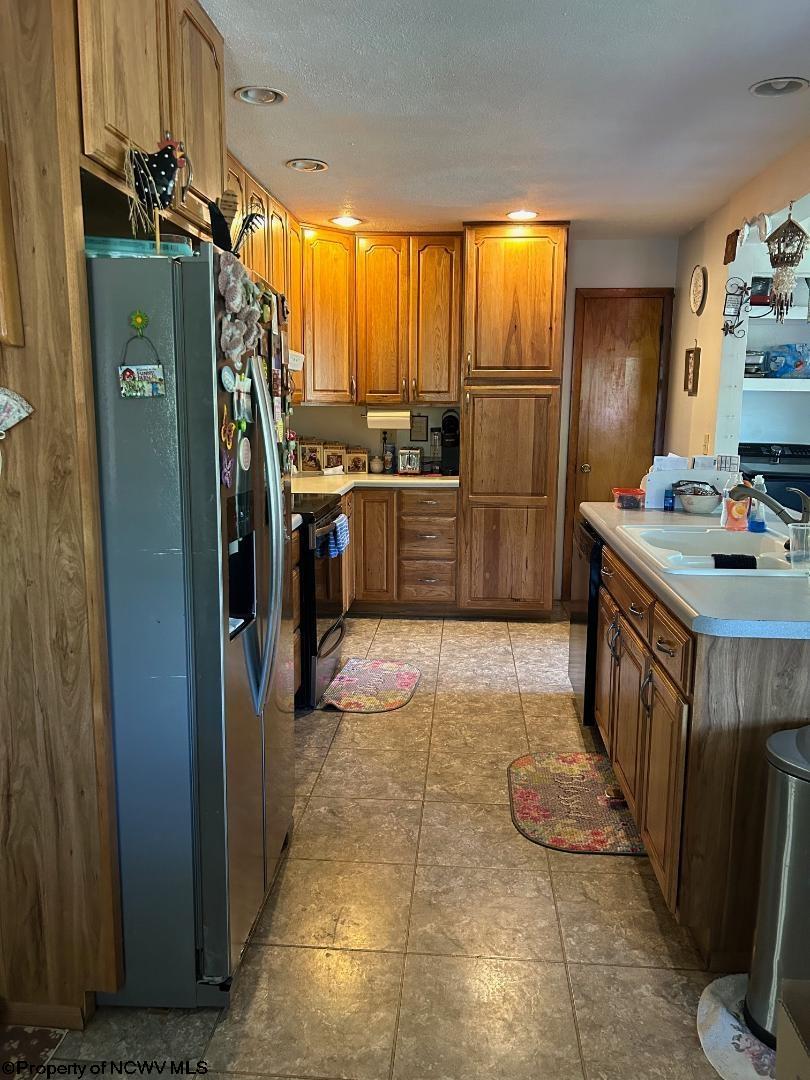 1105 Grace Reedy, WV 25270 - Photo 8 of 25 Gallery Image 8