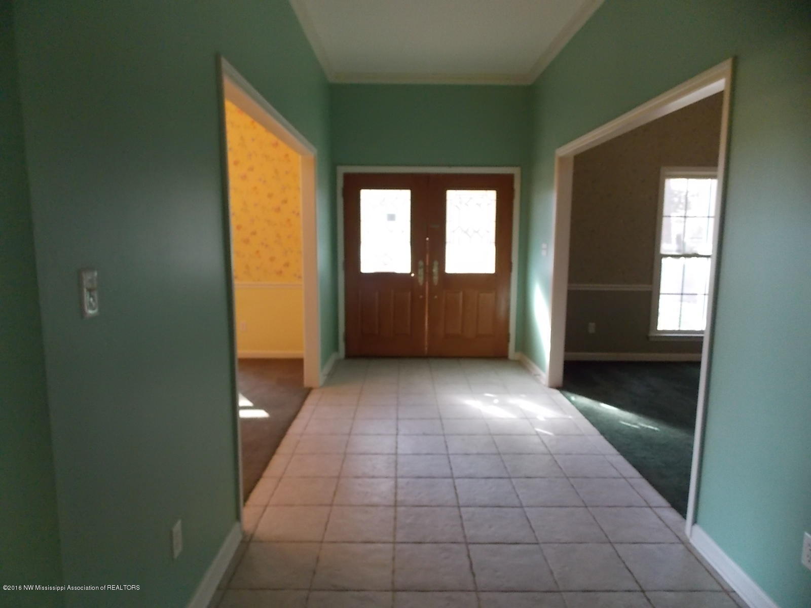 1430 Rabbit Ridge Road Red Banks, MS 38661 - Photo 2 of 20 DSCN7262