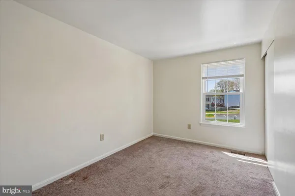 $2,250 | 9313 Taverney Terrace, Gaithersburg, MD 20879