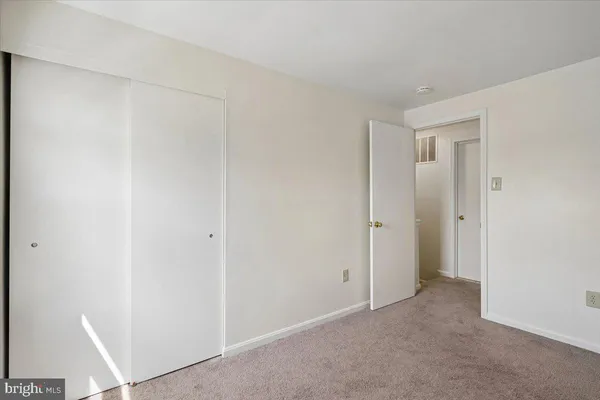 $2,250 | 9313 Taverney Terrace, Gaithersburg, MD 20879