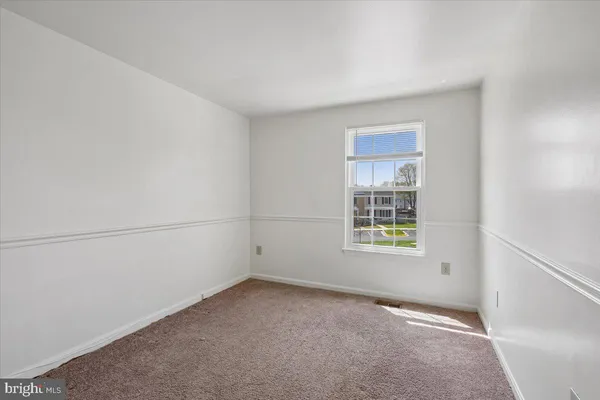 $2,250 | 9313 Taverney Terrace, Gaithersburg, MD 20879