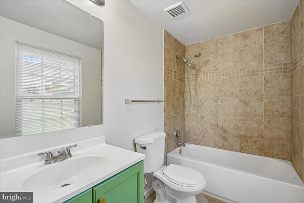 $2,250 | 9313 Taverney Terrace, Gaithersburg, MD 20879