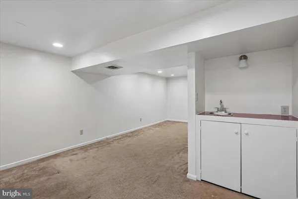 $2,250 | 9313 Taverney Terrace, Gaithersburg, MD 20879