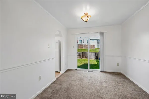 $2,250 | 9313 Taverney Terrace, Gaithersburg, MD 20879