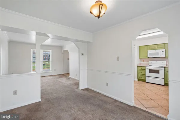 $2,250 | 9313 Taverney Terrace, Gaithersburg, MD 20879