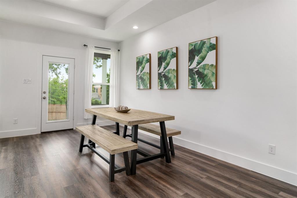 519 High Street Dallas, TX 75203 - Photo 18 of 38 a view of a workspace with furniture and a window