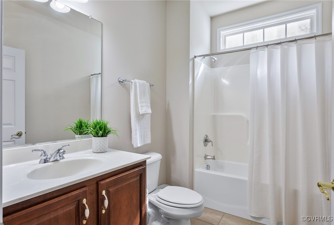 3025 Markfield Drive Midlothian, VA 23113 - Photo 15 of 41 a bathroom with a sink toilet and shower