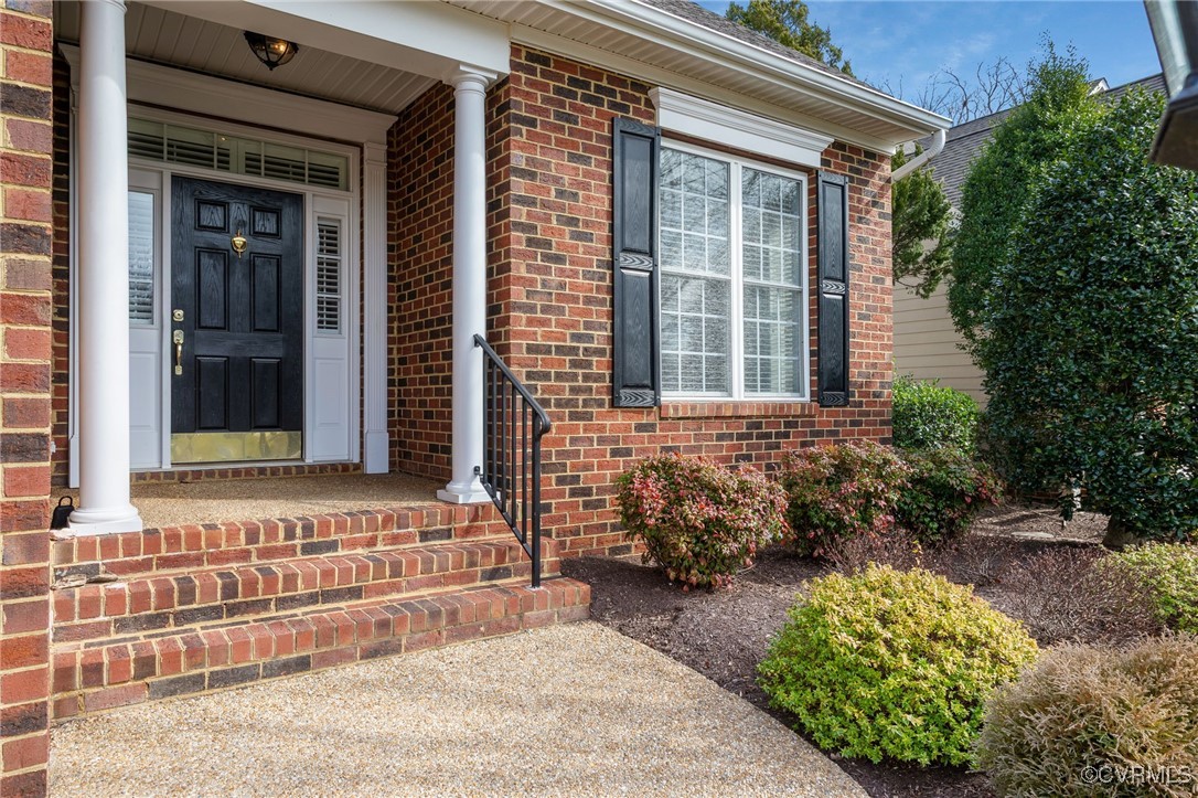 3025 Markfield Drive Midlothian, VA 23113 - Photo 5 of 41 a front view of a house