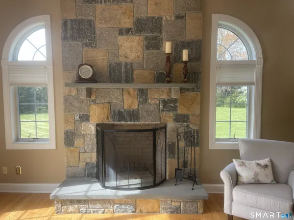$998,500 | 11 Berten Ridge Road, Durham, CT 06422