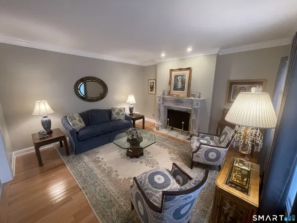 $998,500 | 11 Berten Ridge Road, Durham, CT 06422