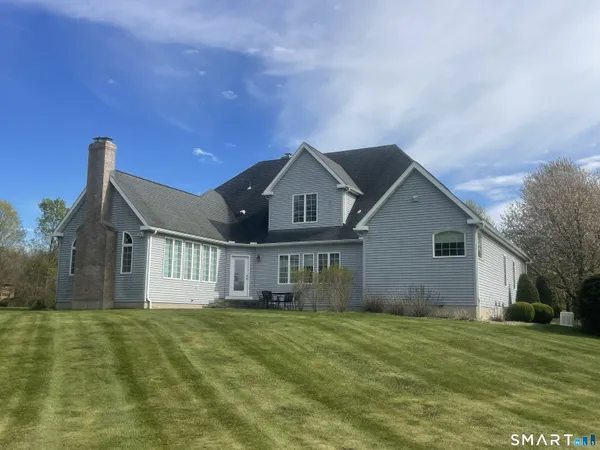 $998,500 | 11 Berten Ridge Road, Durham, CT 06422