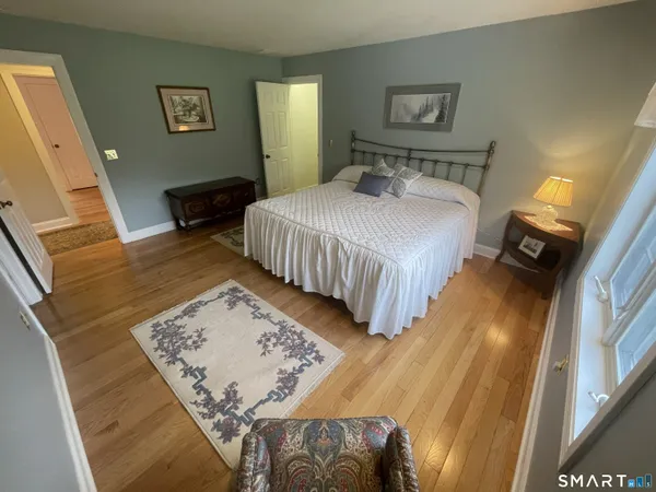 $998,500 | 11 Berten Ridge Road, Durham, CT 06422